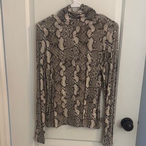 H&M Beige and Brown Snake Print Tp